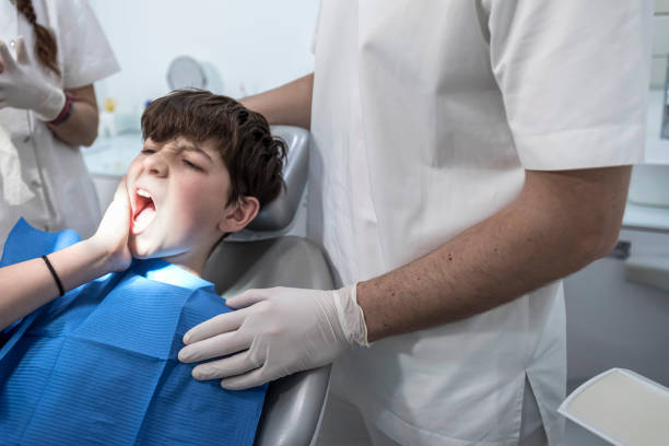 Best Tooth Infection Emergency Dentist  in Berwyn, IL